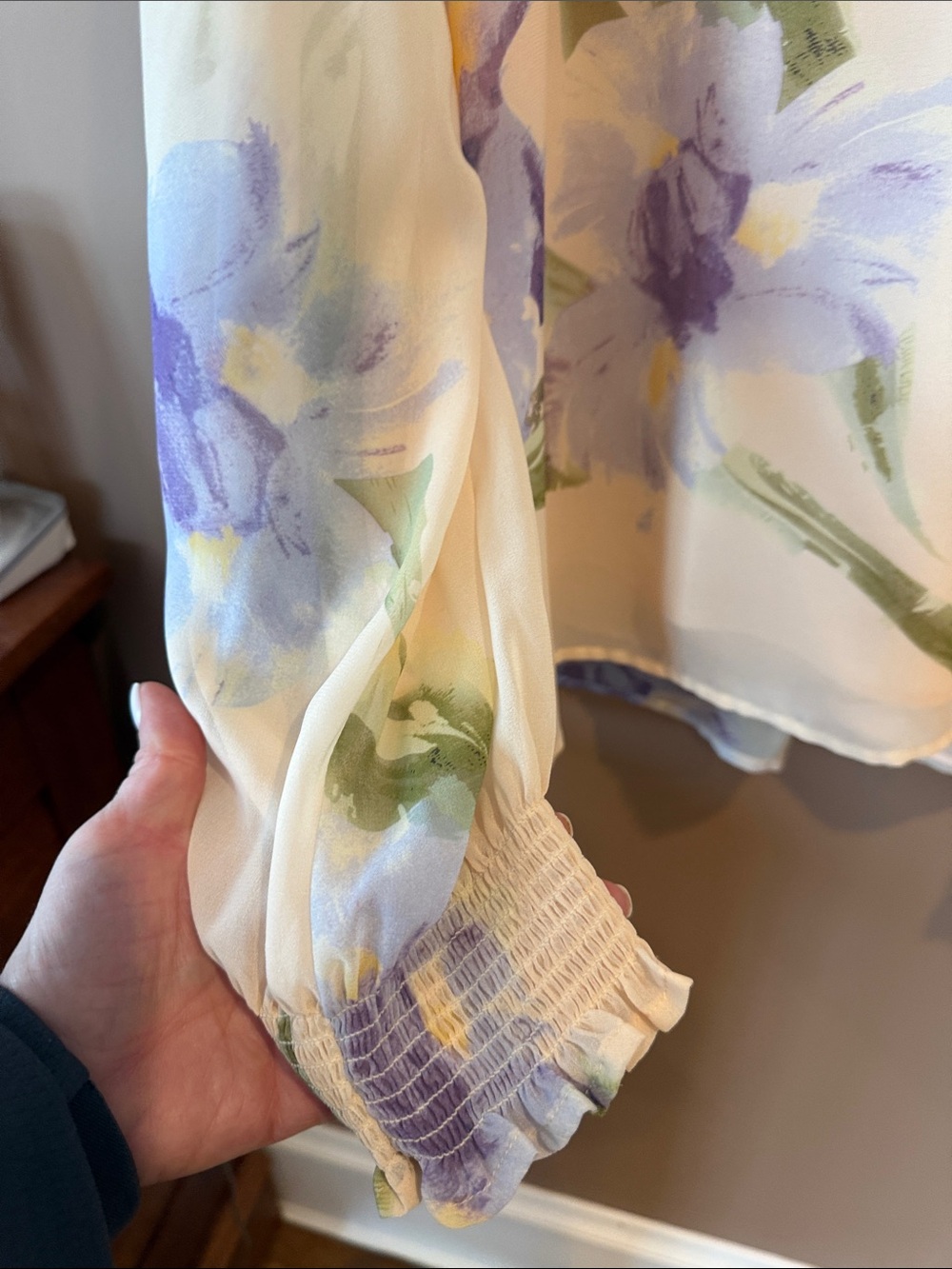 entro Cream Blouse with Lavender Floral Print - Picture 2 of 6